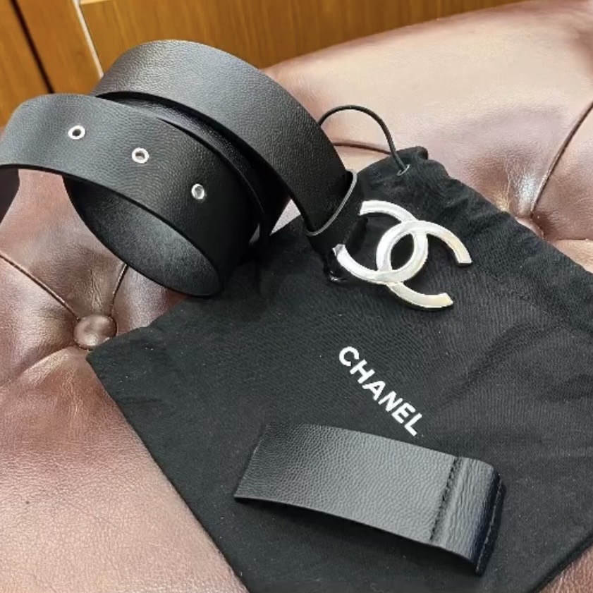 CHANEL BELT